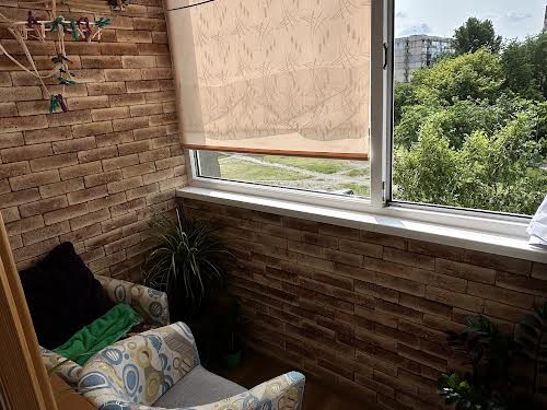 квартира за адресою Азербайджанська вул. (Бакинських Комісарів), 6