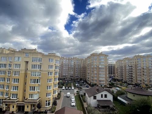 квартира за адресою Корольова вул., 4