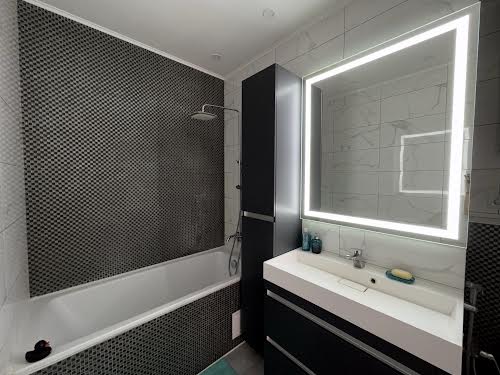 квартира за адресою Регенераторна вул., 4 к17