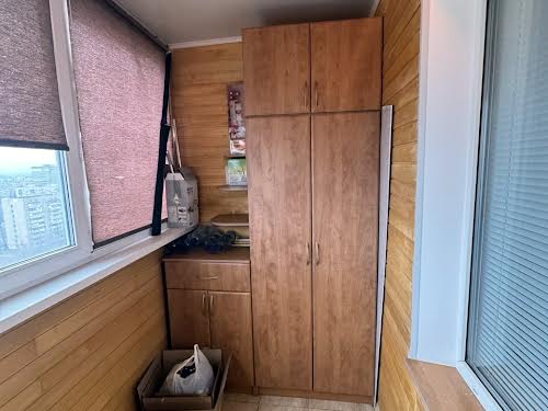 квартира за адресою Симиренка вул., 5-В