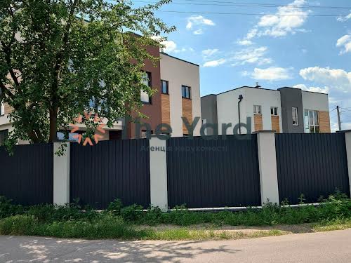 будинок за адресою Набережна вул., 7а
