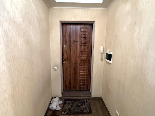 комерційна за адресою Київ, Оболонський просп., 10
