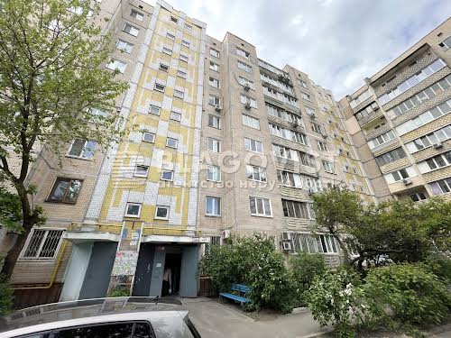 квартира за адресою Рональда Рейгана вул., 10