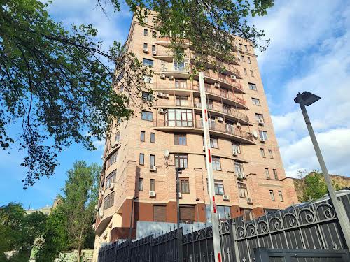 квартира по адресу Александра Конисского ул., 28А-30А