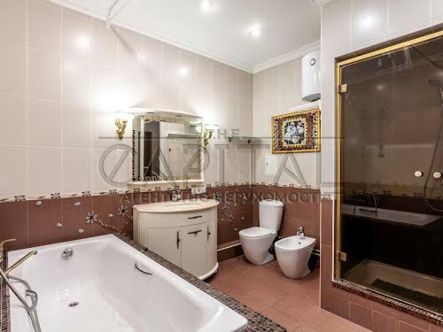 квартира за адресою Саксаганського вул., 121