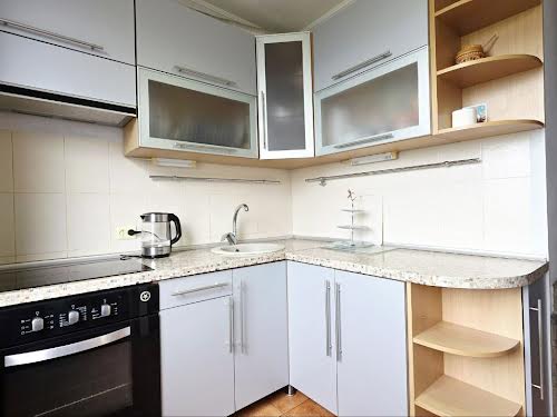 квартира за адресою Перемоги просп., 61