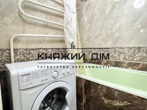 квартира по адресу Киев, Машиностроительная ул., 8