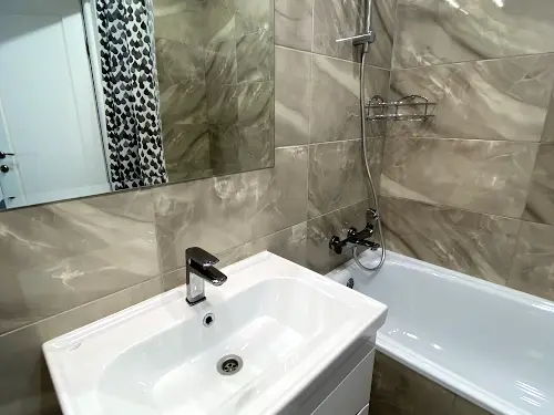 квартира за адресою Миколи Гулака вул., 4