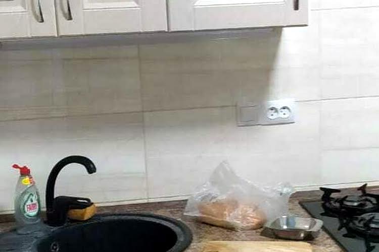 1825933193819622