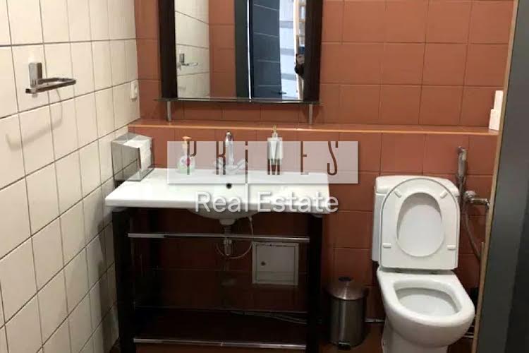 1835800364423782