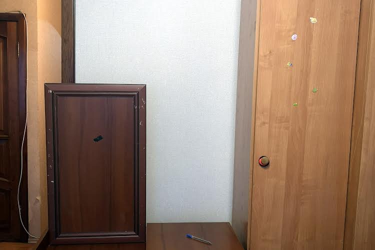 1830989527356884